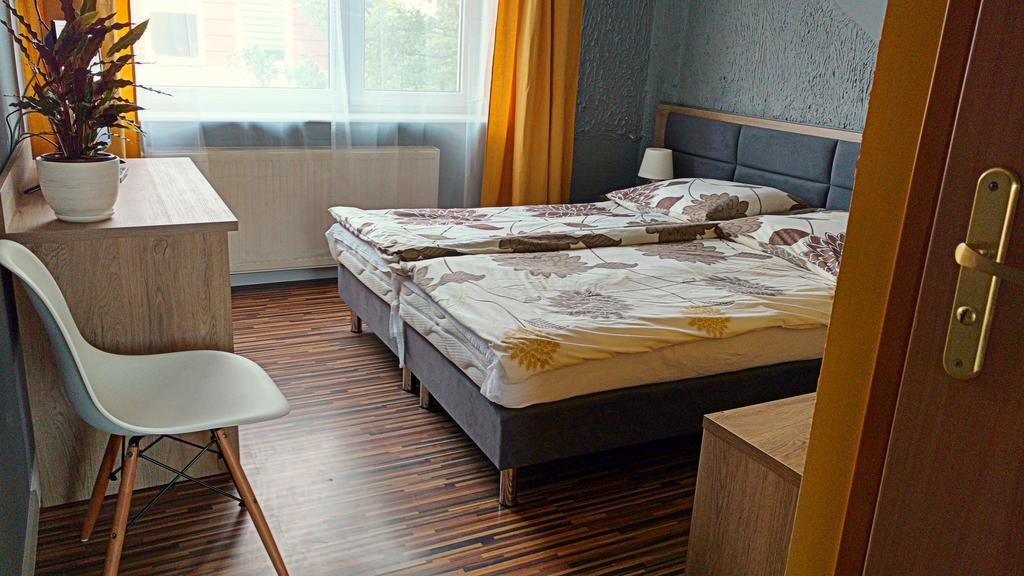 Pokoje Goscinne Swarzewianka Swarzewo Esterno foto