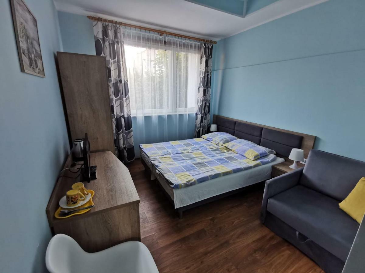 Pokoje Goscinne Swarzewianka Swarzewo Esterno foto